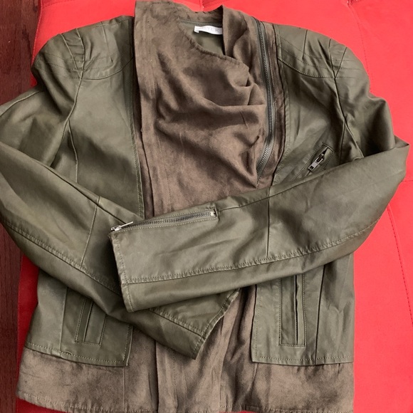 jacket - Picture 8 of 8